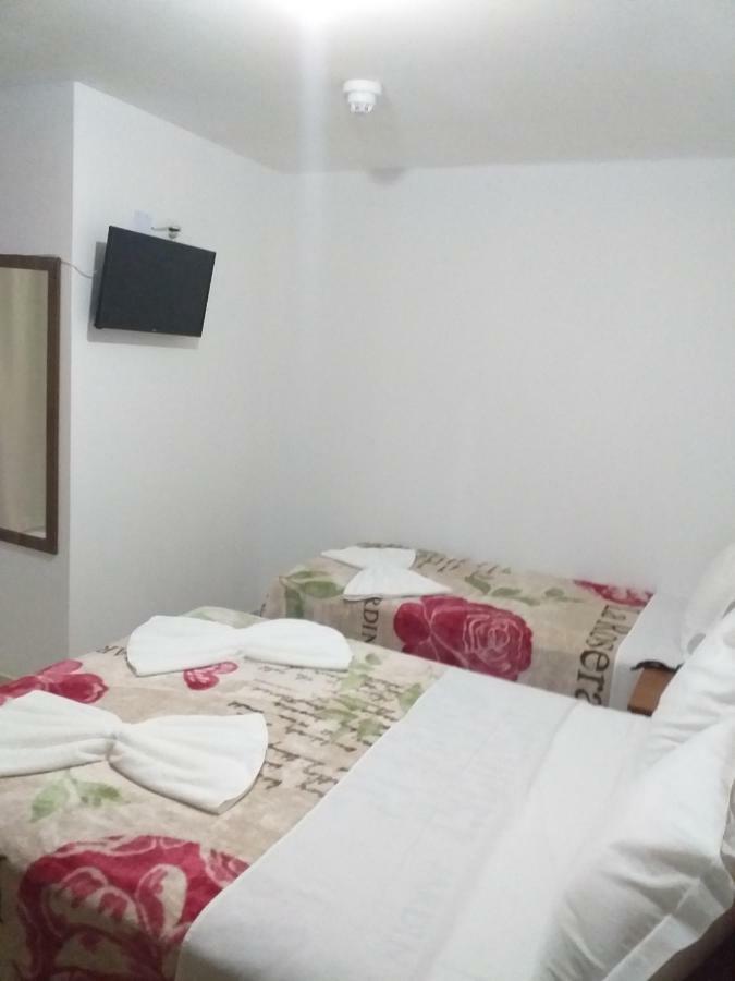 Hotel Petrov กาเนรา ภายนอก รูปภาพ